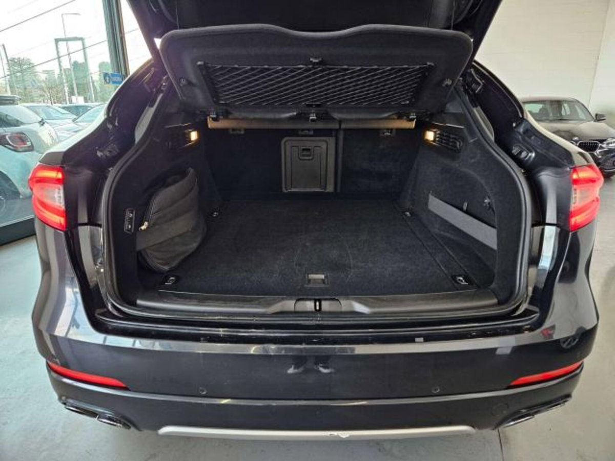 Maserati Levante Levante 3.0 V6 Modena Ultima 430cv auto (10)
