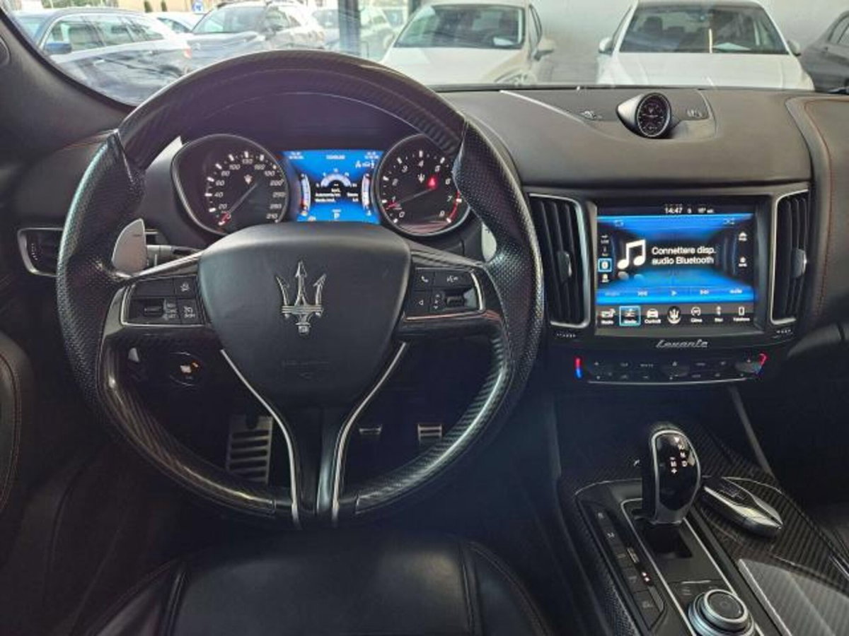 Maserati Levante Levante 3.0 V6 Modena Ultima 430cv auto (12)
