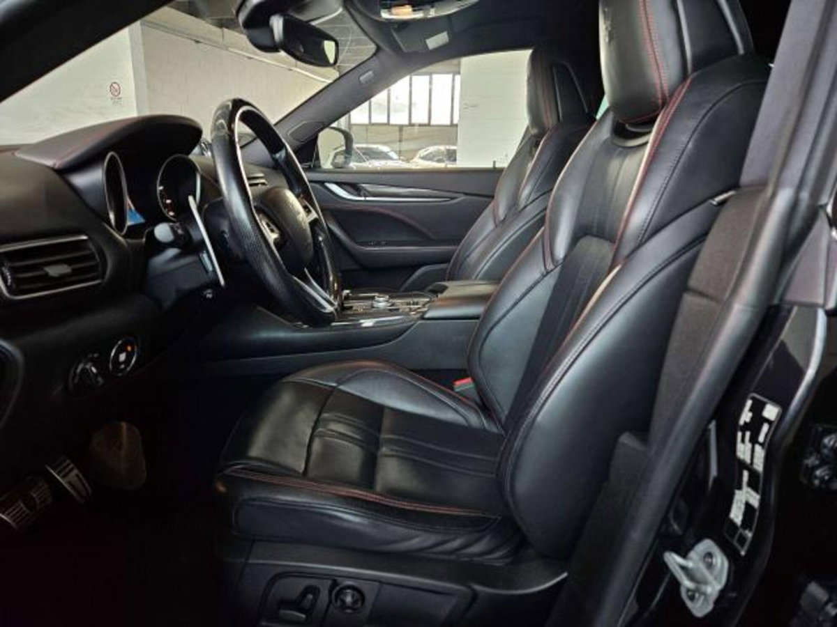 Maserati Levante Levante 3.0 V6 Modena Ultima 430cv auto (7)