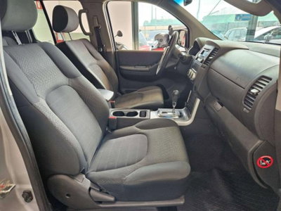 Nissan Navara 2.5 dCi 190CV 4 porte Double Cab LE Plus (10)