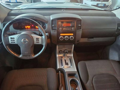 Nissan Navara 2.5 dCi 190CV 4 porte Double Cab LE Plus (8)
