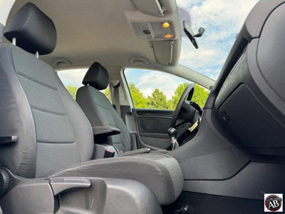 Volkswagen Golf 1.6 BlueTDI 110 CV 5p. Trendline (15)