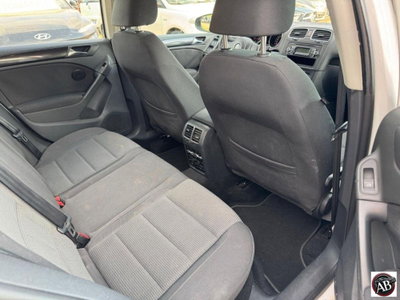 Volkswagen Golf 1.6 BlueTDI 110 CV 5p. Trendline (17)