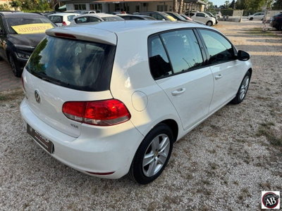 Volkswagen Golf 1.6 BlueTDI 110 CV 5p. Trendline (9)
