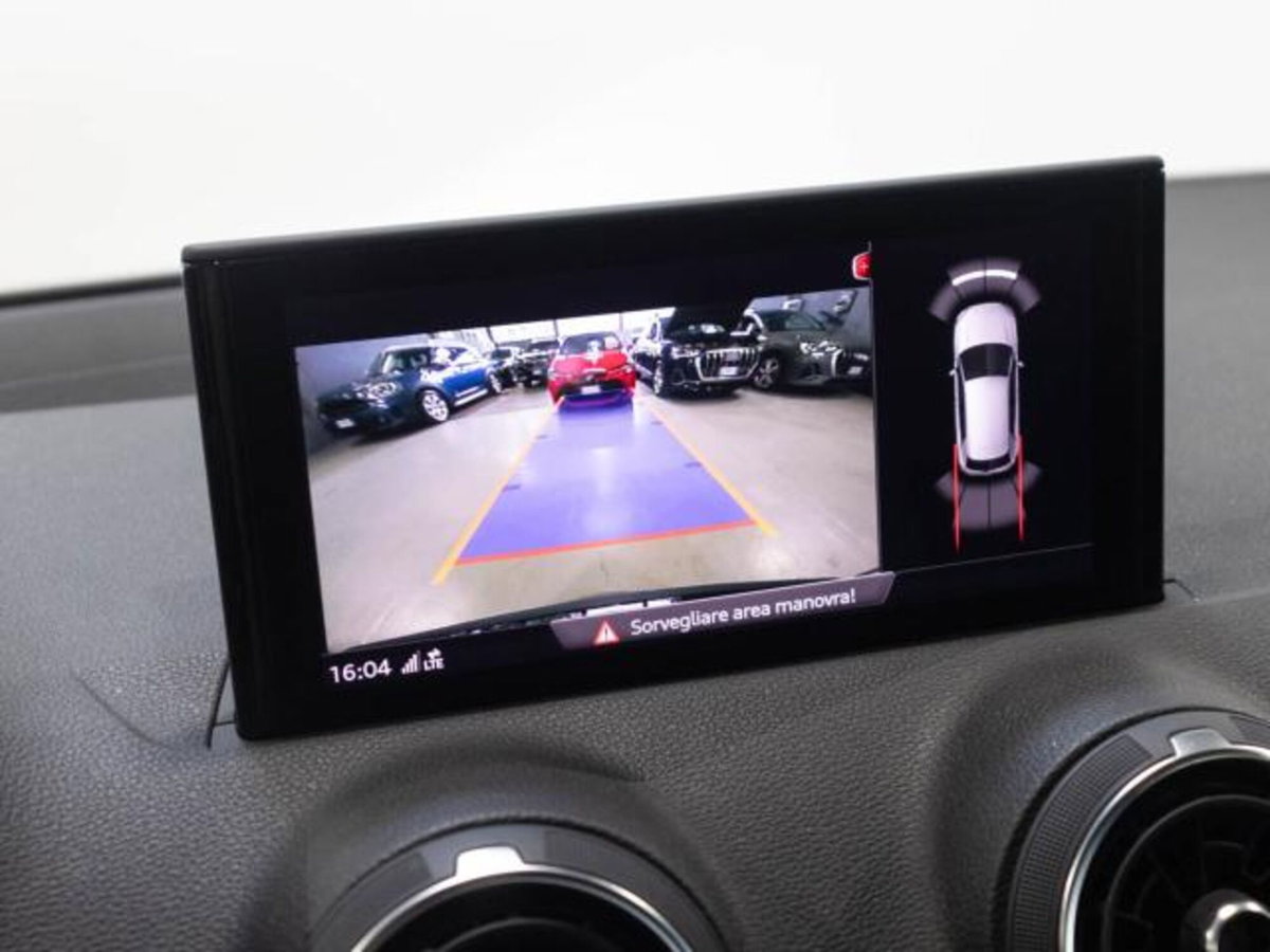 Audi Q2 Q2 35 TDI (16)
