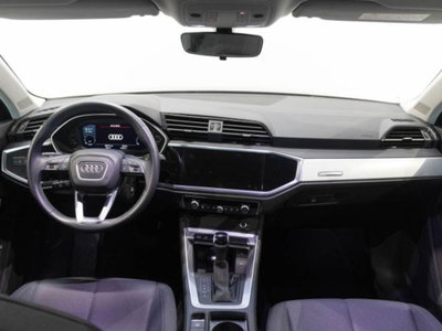 Audi Q3 45 TFSI e S tronic Business (11)