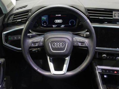 Audi Q3 45 TFSI e S tronic Business (12)