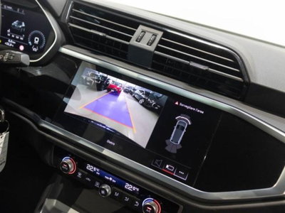 Audi Q3 45 TFSI e S tronic Business (15)