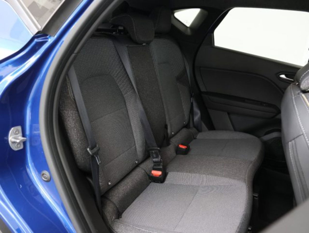 Renault Captur 1.0 eco-g Techno 100cv (10)