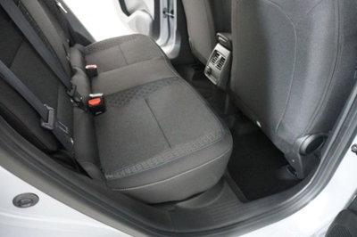 Renault Captur 1.0 eco-g Evolution 100cv (11)