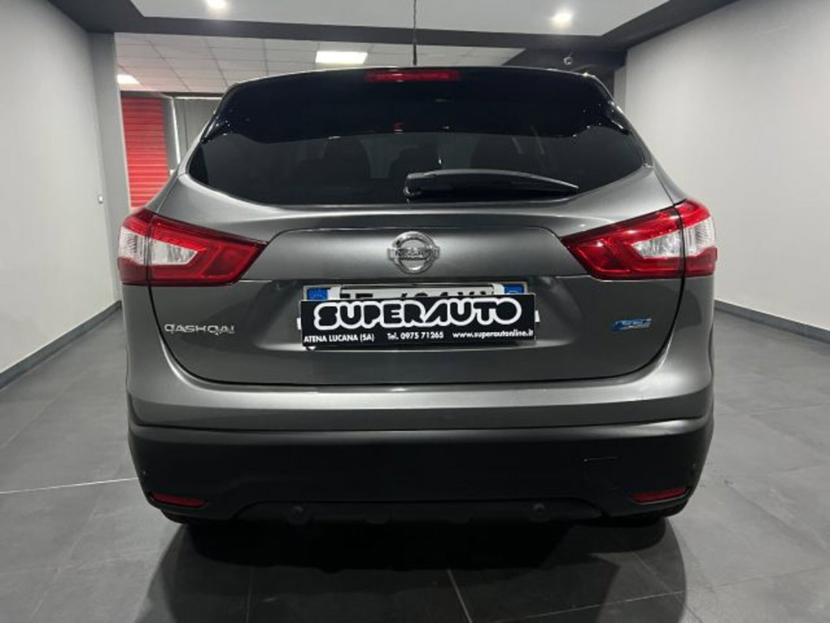 Nissan Qashqai 1.5 dCi Acenta (4)