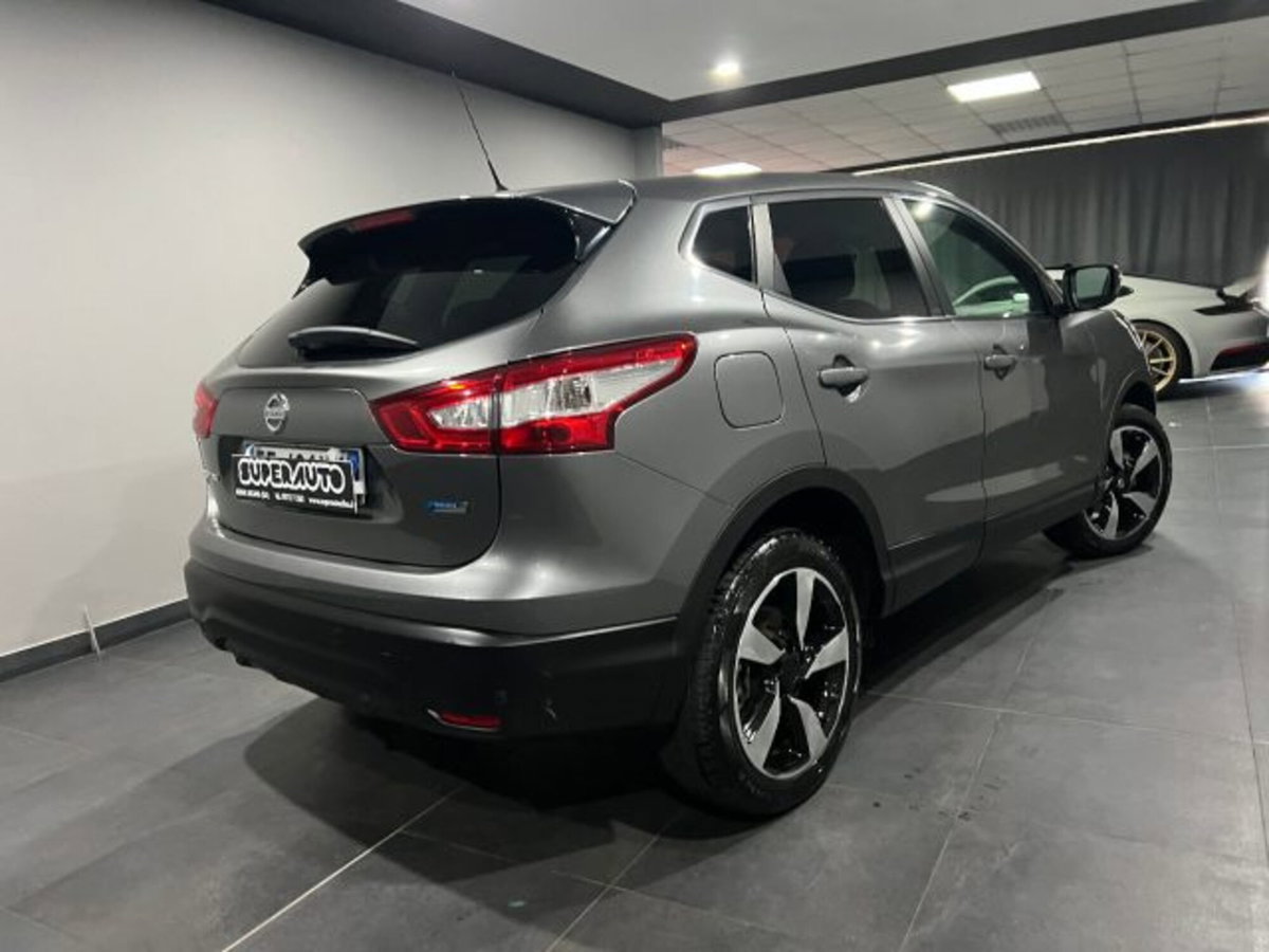 Nissan Qashqai 1.5 dCi Acenta (6)