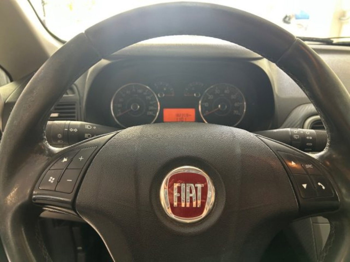 Fiat Grande Punto 1.3 MJT 75 CV 5 porte Dynamic (13)