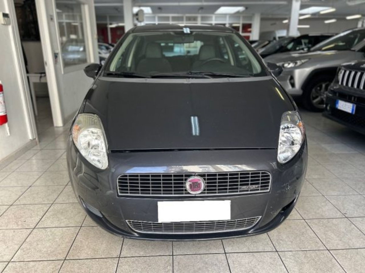 Fiat Grande Punto 1.3 MJT 75 CV 5 porte Dynamic (3)