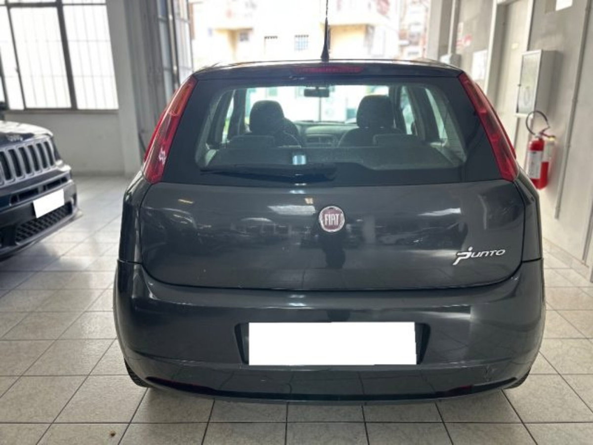 Fiat Grande Punto 1.3 MJT 75 CV 5 porte Dynamic (5)