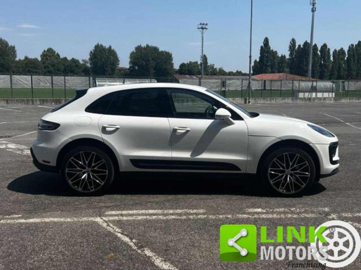 Porsche Macan 2.0 T 265cv pdk (17)
