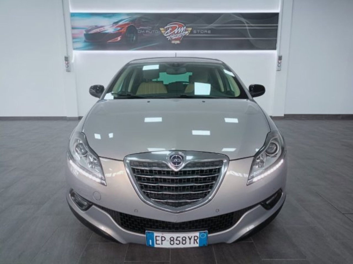 Lancia Delta 1.6 MJT DPF Selectronic Platinum (2)