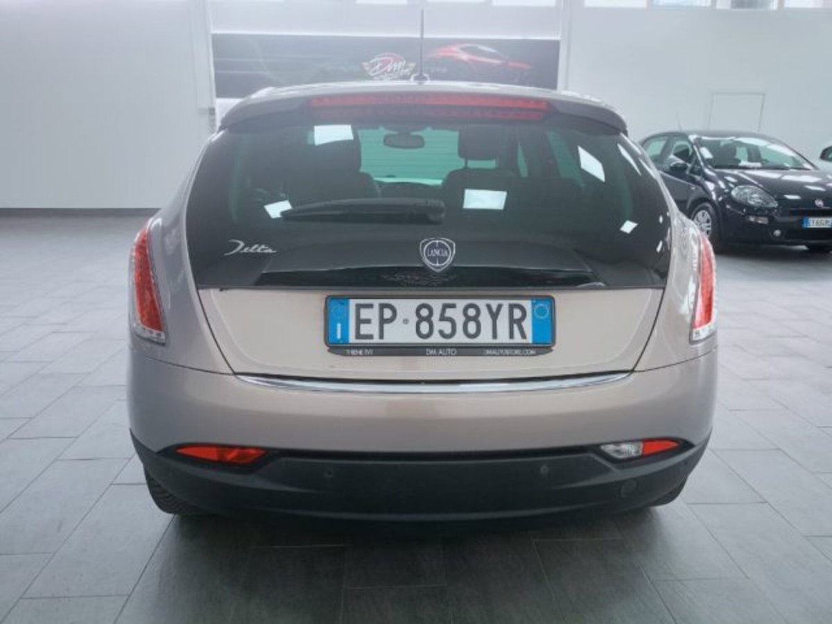 Lancia Delta 1.6 MJT DPF Selectronic Platinum (6)