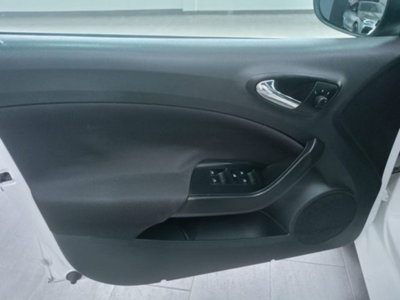 SEAT Ibiza 1.4 TDI 105 CV CR S/S 5p. FR (12)