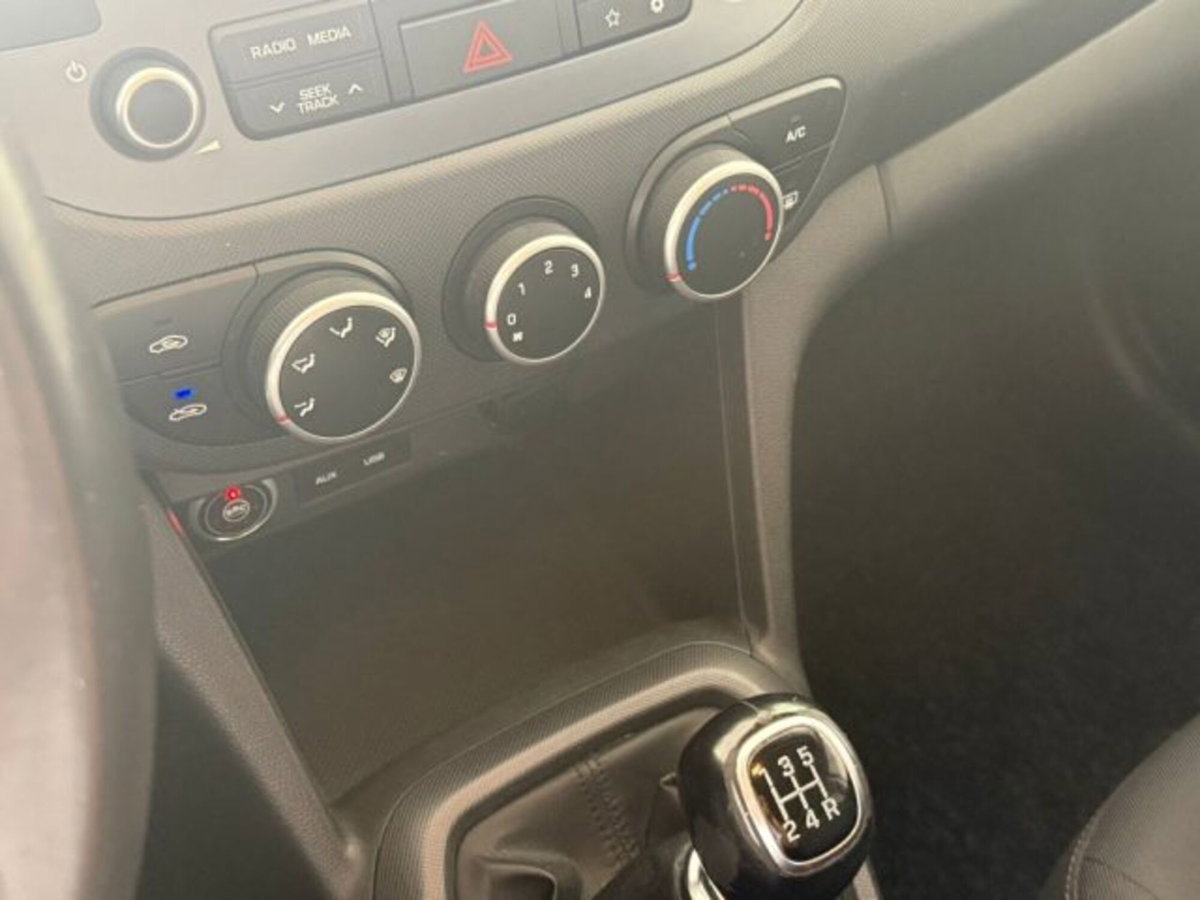 Hyundai i10 1.0 MPI Econext Connectline (13)