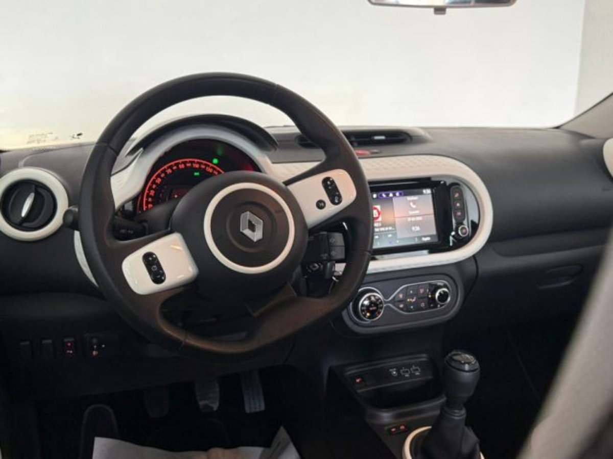 Renault Twingo 1.0 sce Equilibre 65cv (9)