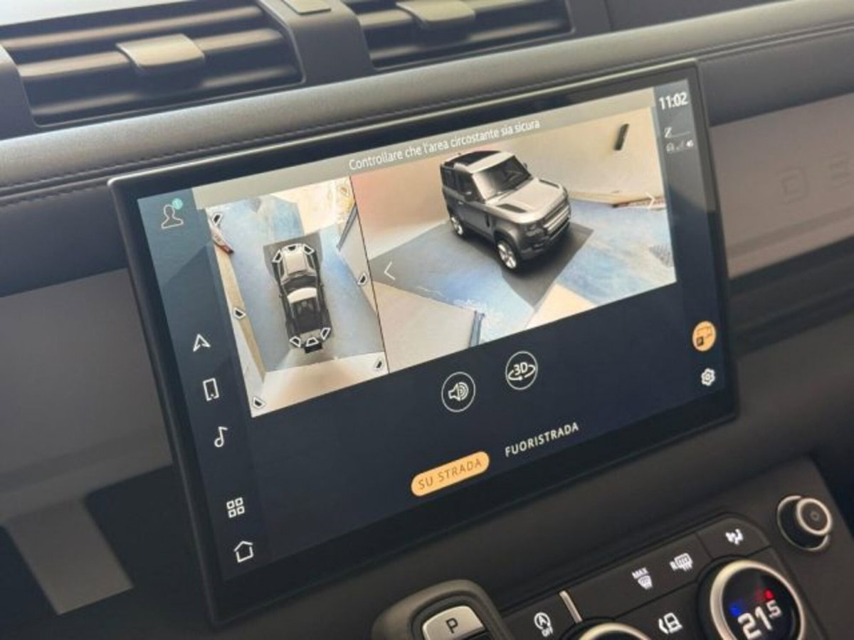 Land Rover Defender 90 3.0D I6 200 CV AWD Auto X-Dynamic S (10)