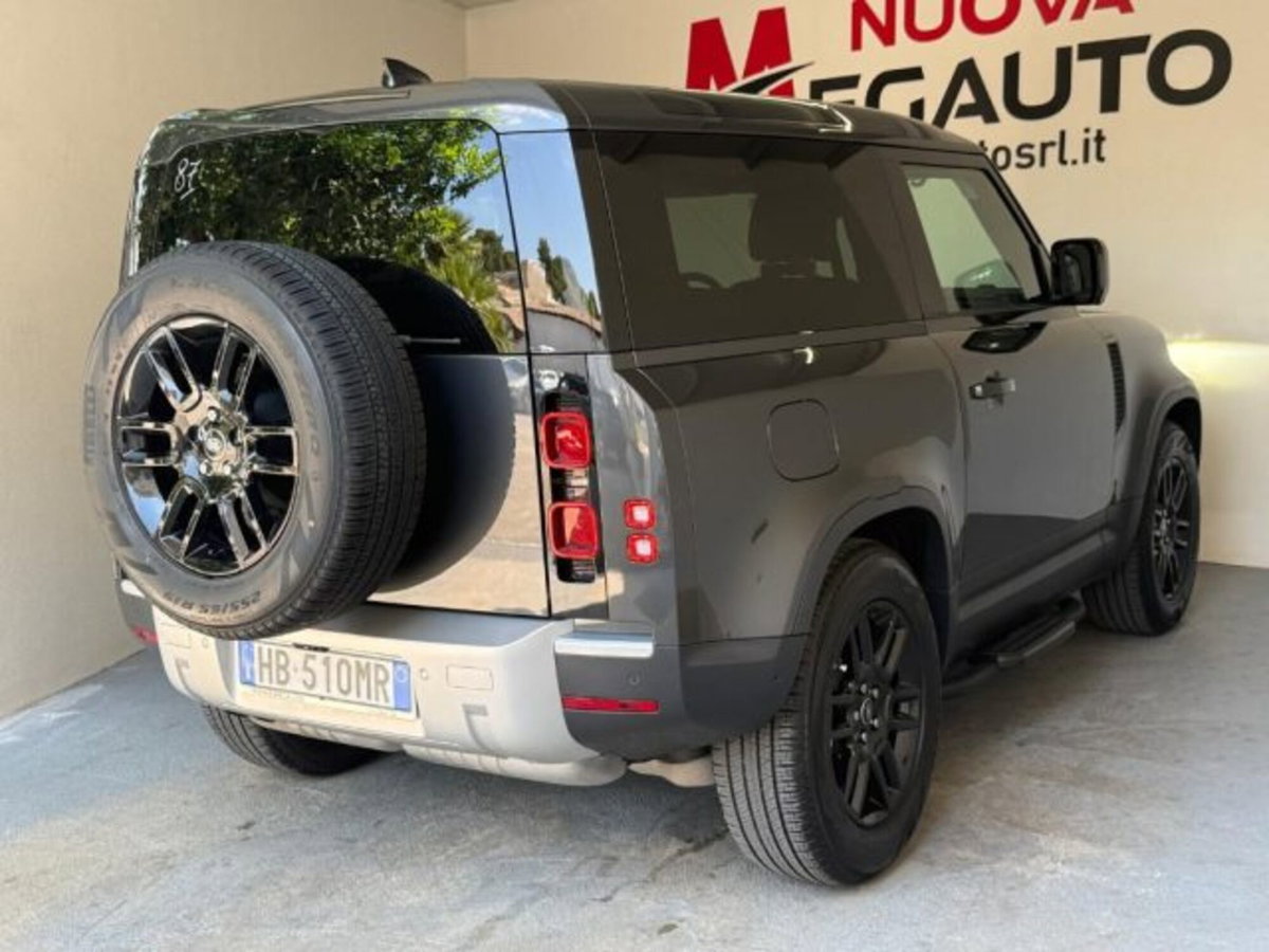 Land Rover Defender 90 3.0D I6 200 CV AWD Auto X-Dynamic S (3)
