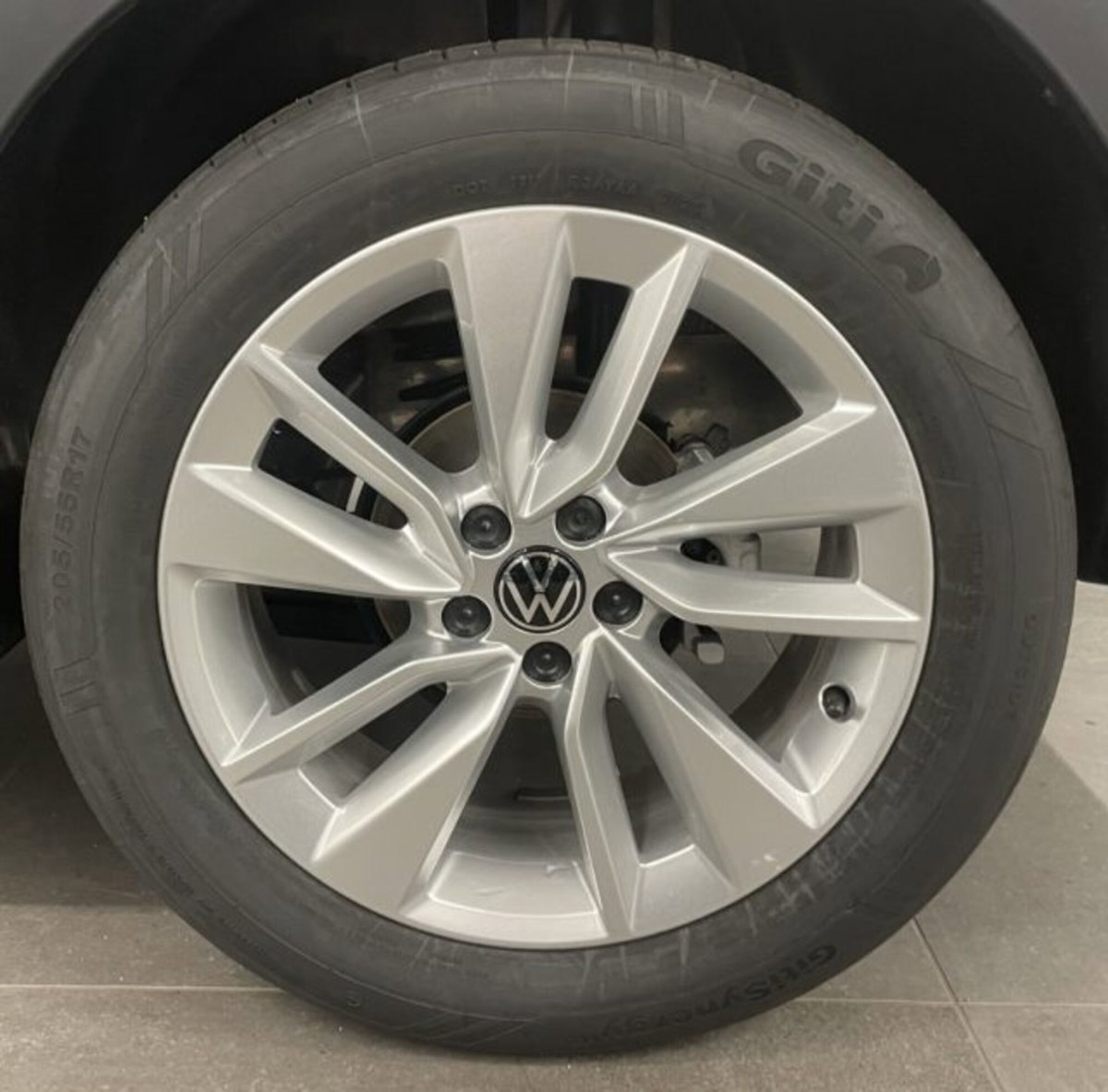 Volkswagen T-Cross 1.0 tsi Edition 95cv (14)
