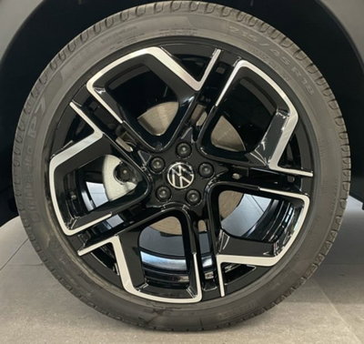 Volkswagen Taigo 1.0 tsi R-Line 115cv (20)