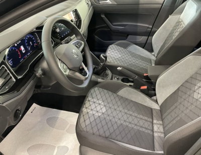 Volkswagen Taigo 1.0 tsi R-Line 115cv (3)