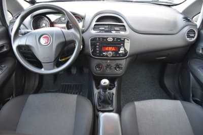 Fiat Punto 1.2 8V 5 porte Lounge (6)