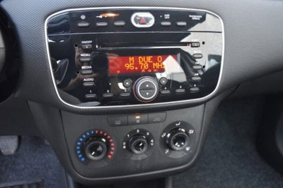 Fiat Punto 1.2 8V 5 porte Lounge (8)