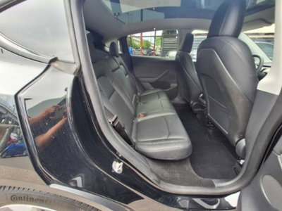 Tesla Model Y Long Range Dual Motor awd (7)
