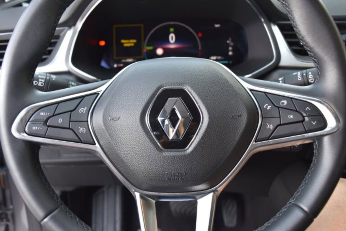 Renault Captur Plug-in Hybrid E-Tech 160 CV Intens (12)