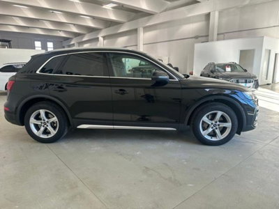 Audi Q5 35 TDI S tronic Business Advanced (4)