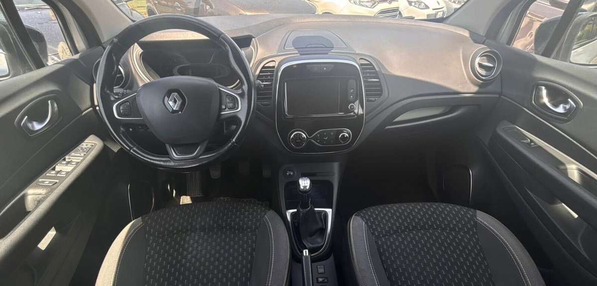 Renault Captur dCi 8V 90 CV EDC Start&Stop Energy Bose (11)