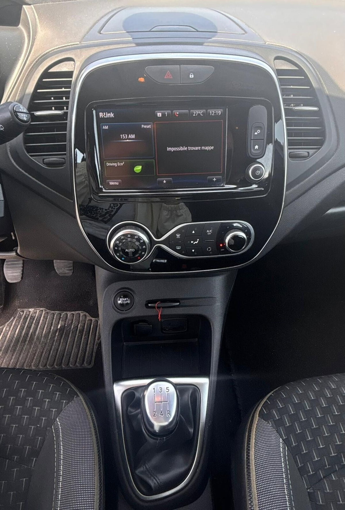 Renault Captur dCi 8V 90 CV EDC Start&Stop Energy Bose (17)