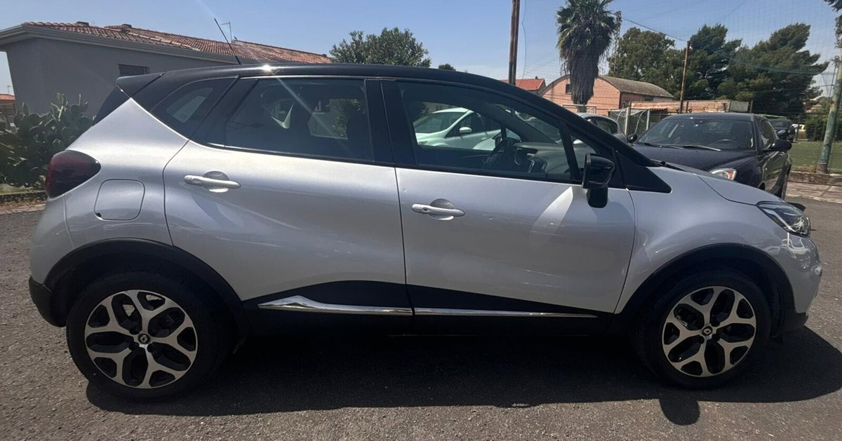 Renault Captur dCi 8V 90 CV EDC Start&Stop Energy Bose (2)