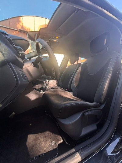 Renault Clio dCi 8V 75 CV 5 porte Business (13)