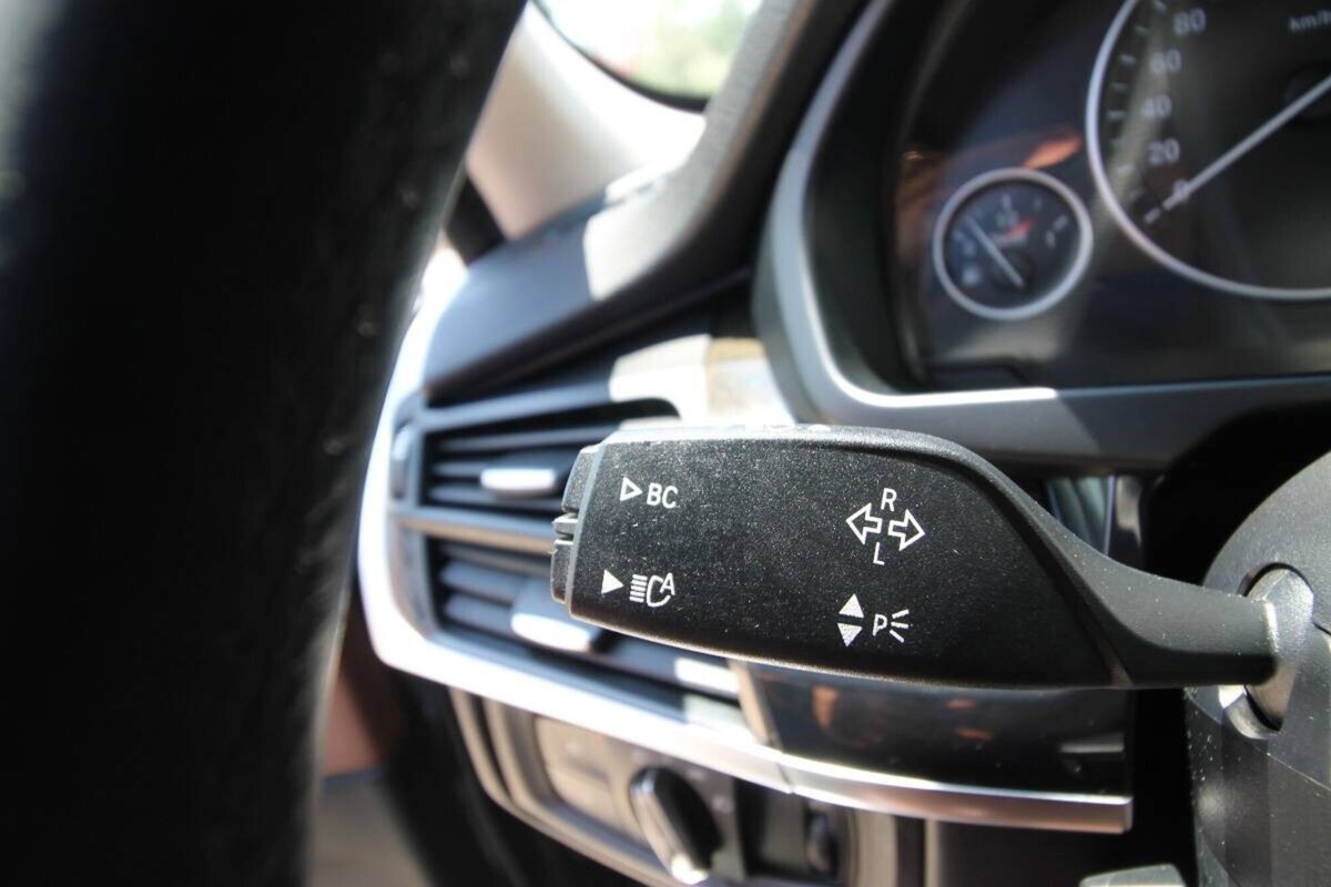 BMW X5 xDrive30d 258CV Luxury (14)