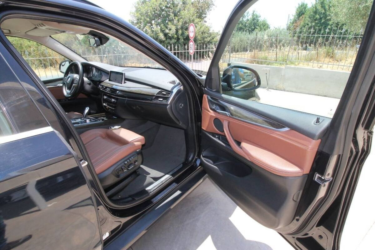 BMW X5 xDrive30d 258CV Luxury (19)