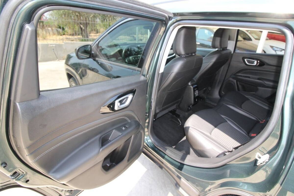 Jeep Compass 1.6 mjt Limited 2wd 130cv (18)