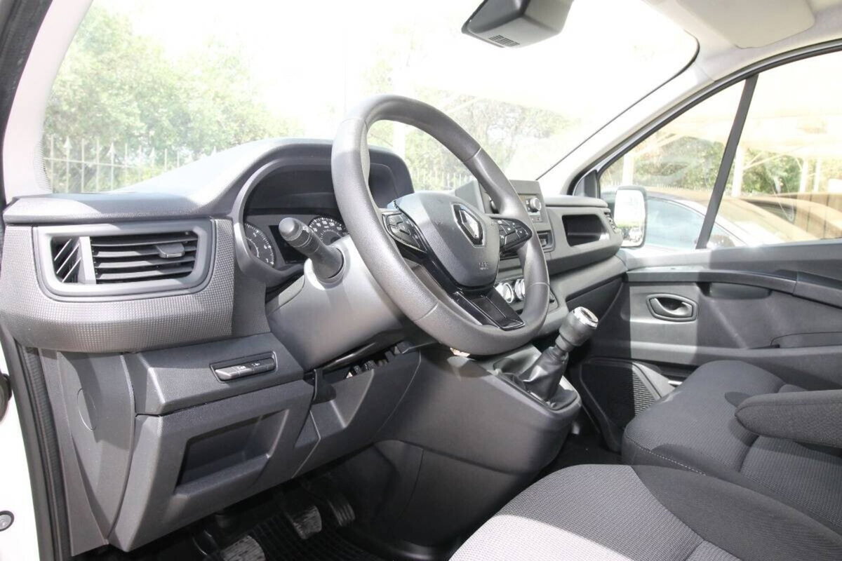 Renault Trafic Furgone BluedCi 150CV EDC PC-TN SpaceClass (12)