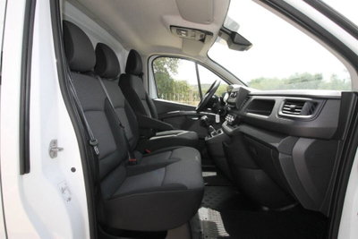 Renault Trafic Furgone BluedCi 150CV EDC PC-TN SpaceClass (16)
