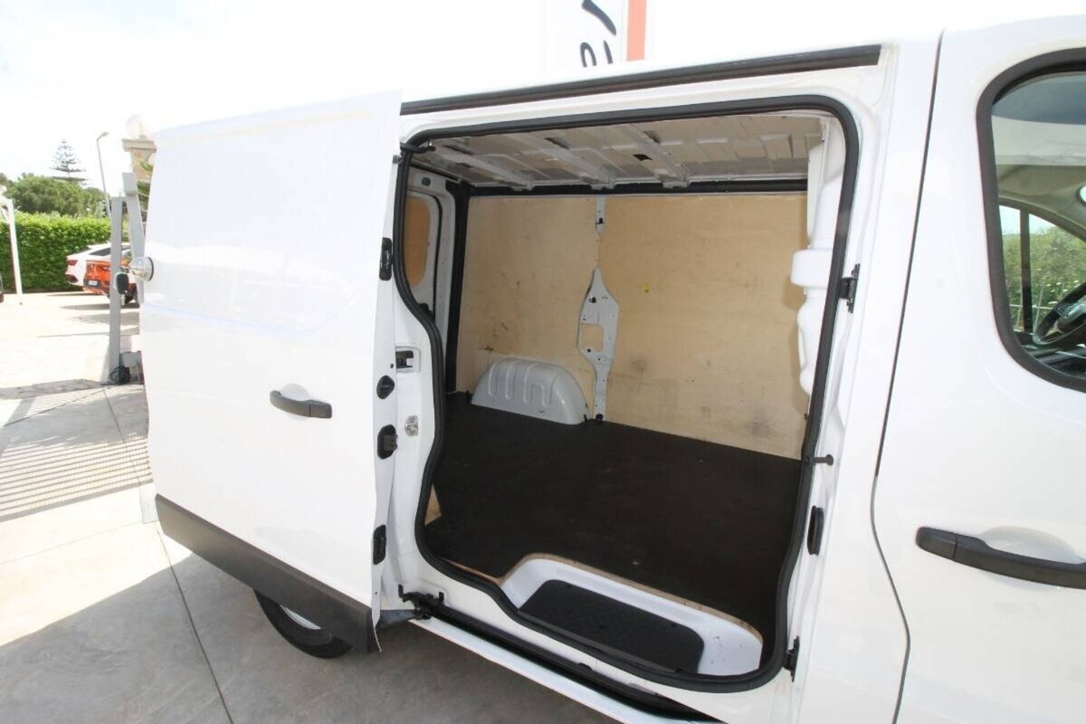 Renault Trafic Furgone BluedCi 150CV EDC PC-TN SpaceClass (18)