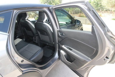 Renault Captur Full Hybrid E-Tech 145 CV Techno (20)