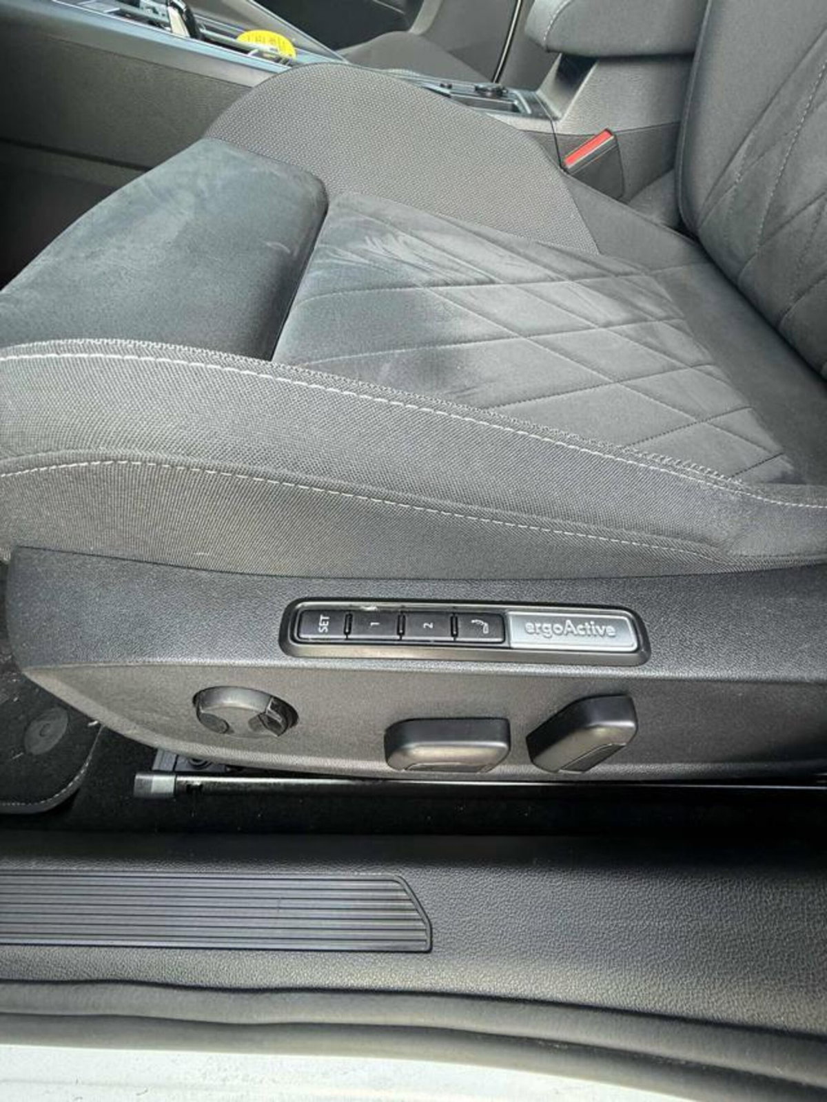 Volkswagen Golf Variant 2.0 TDI SCR DSG Style (13)