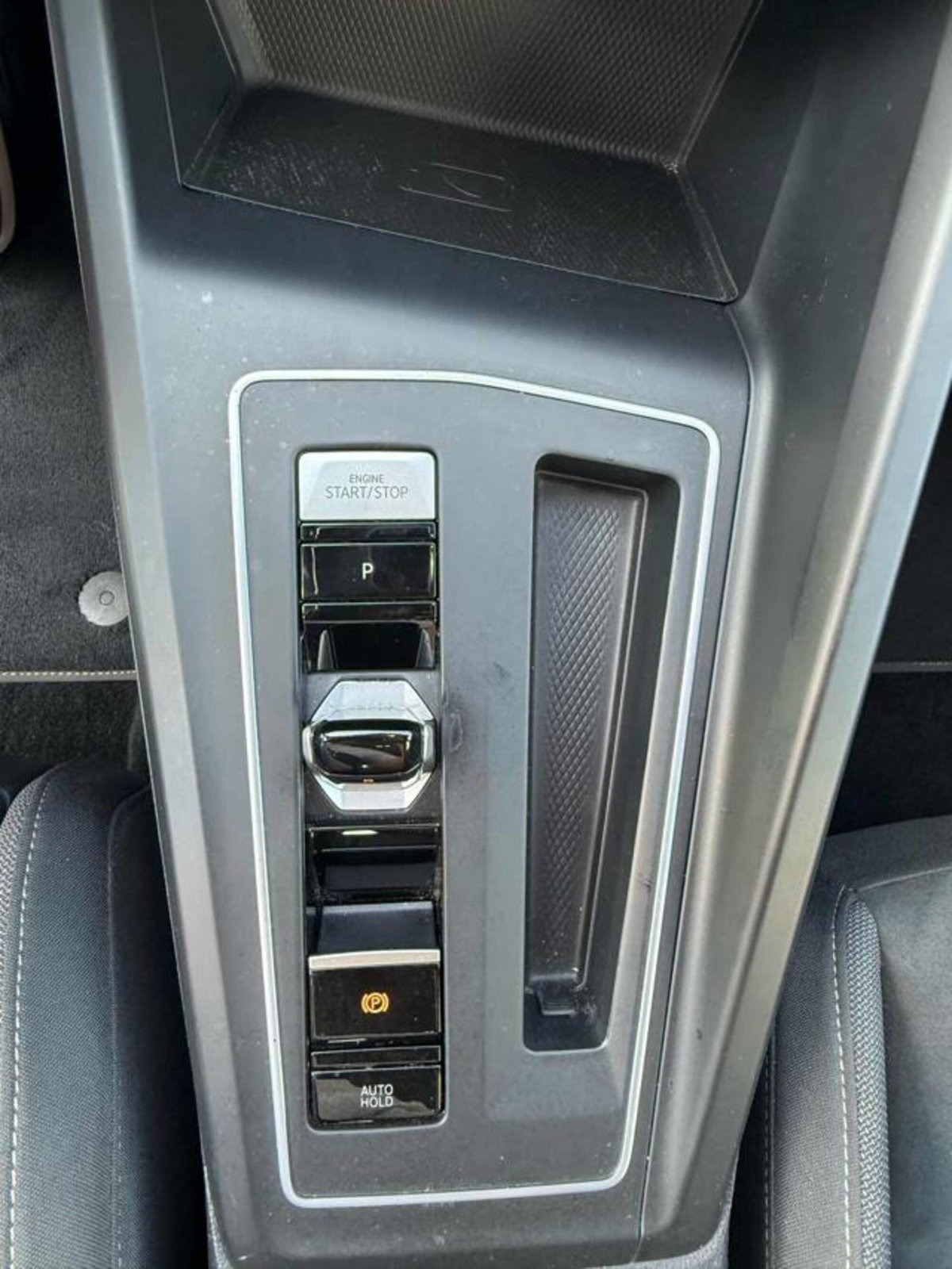Volkswagen Golf Variant 2.0 TDI SCR DSG Style (17)