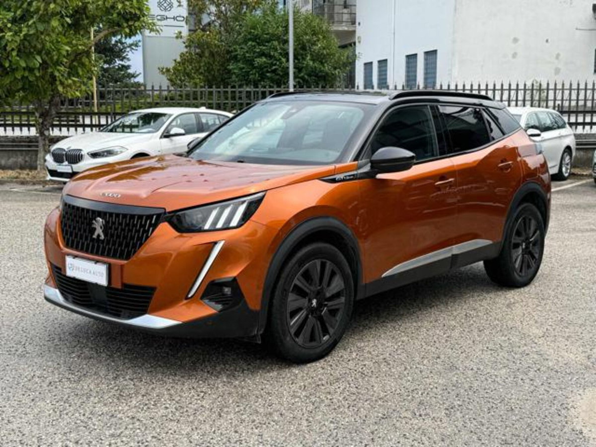 Peugeot 2008 BlueHDi 100 S&S GT Line (3)