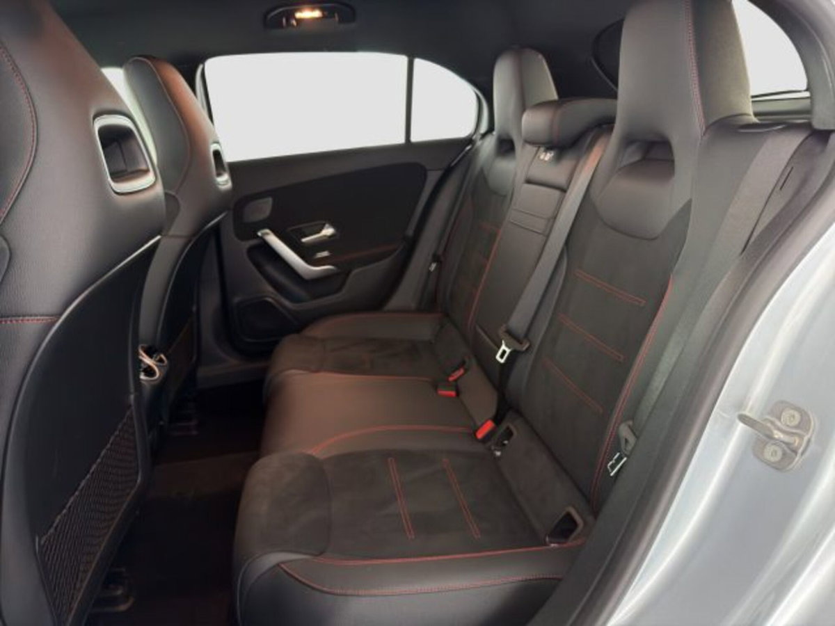 Mercedes-Benz Classe A 200 d AMG Line Premium Plus auto (11)